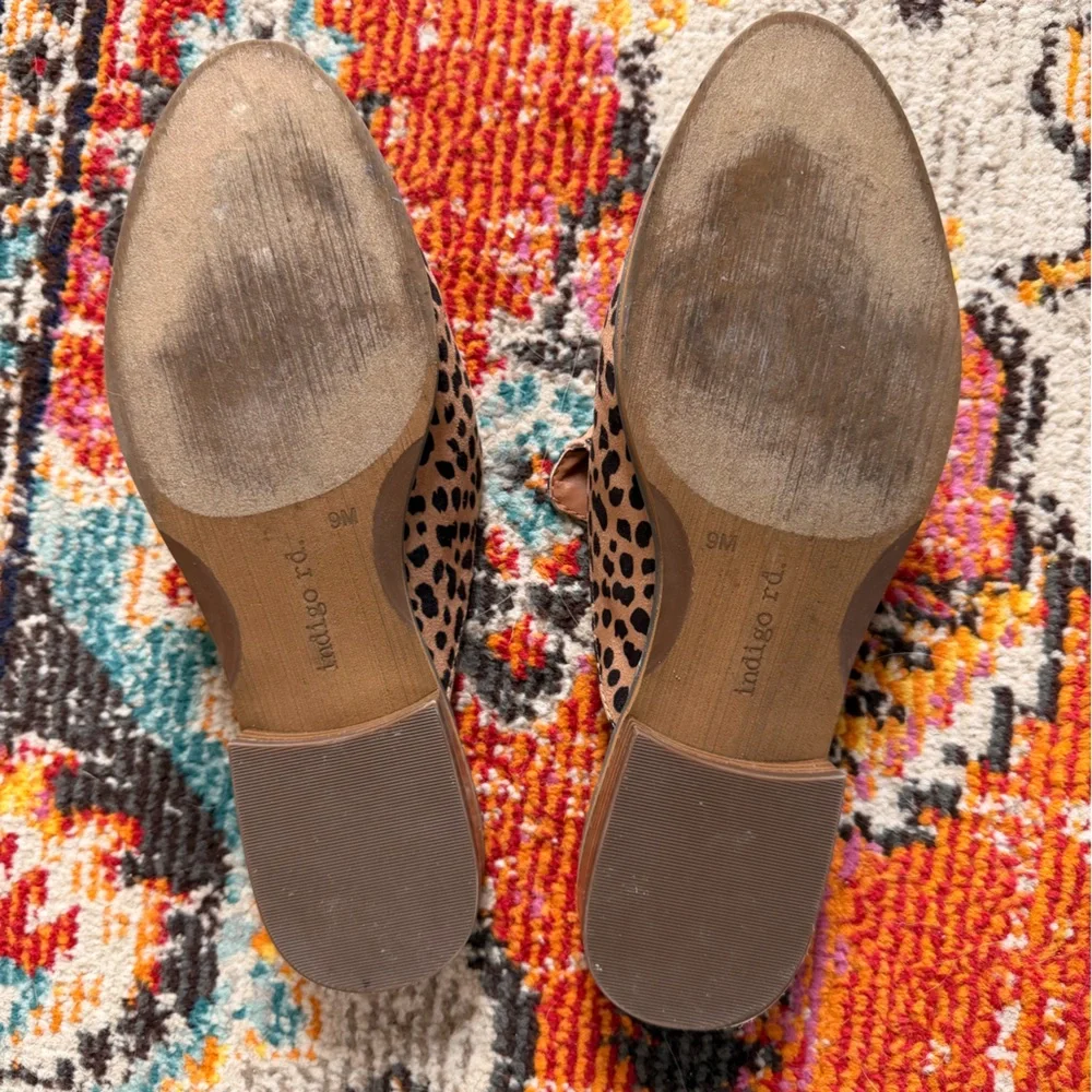 Indigo Rd Leopard Mules - Picture 4 of 4